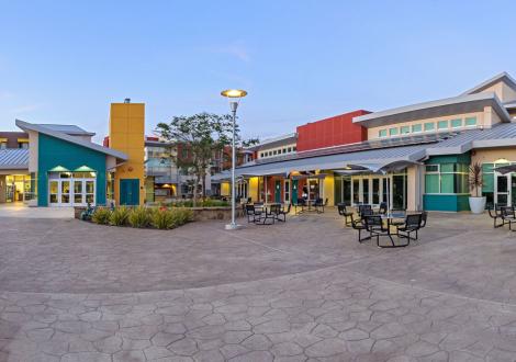 Sierra Madre Villages exterior