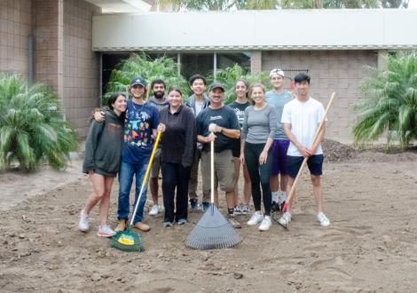 Students working on San Miguel Zen Garden
