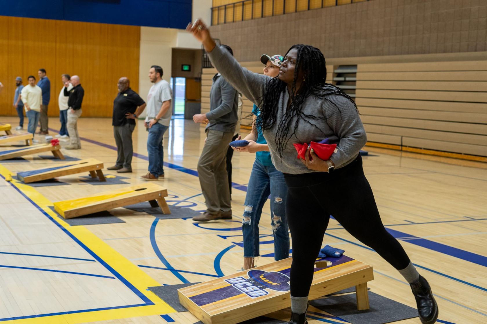 UW Bean Bag Toss